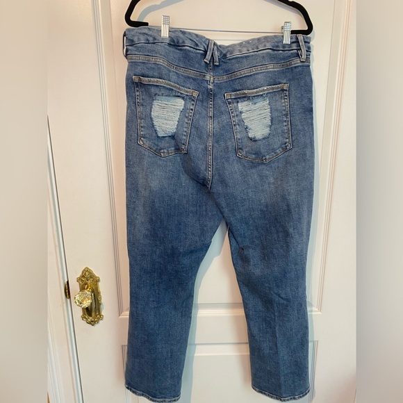 Good American Good Curve Straight Leg Jean - size 16, color: Indigo205 - Picture 3 of 7